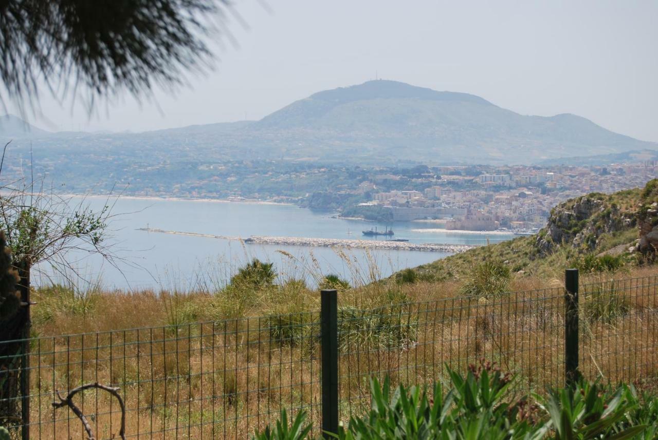 Casa Vacanze La Terrazza Sul Golfo Castellammare del Golfo Exterior photo